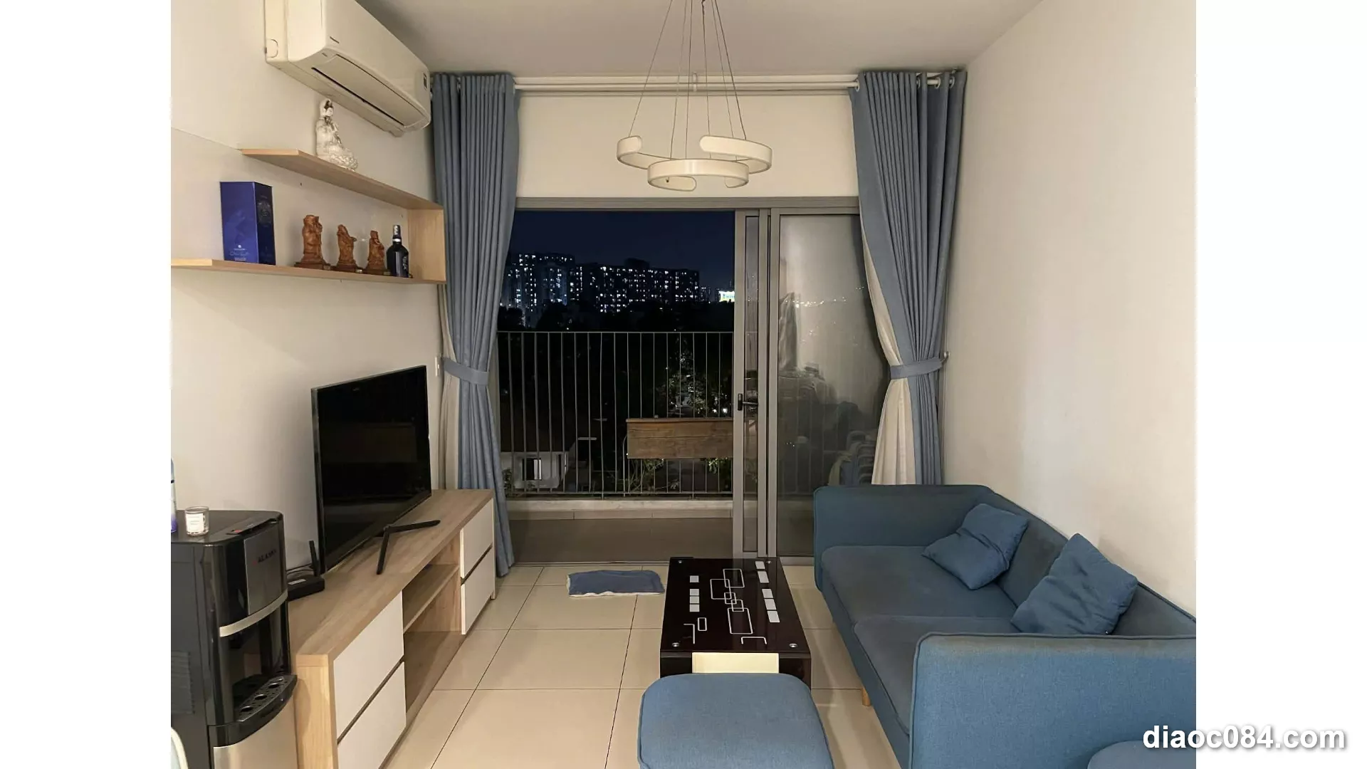 Bán căn hộ Hausneo Quận 9 – 2PN 2WC, Full nội thất gỗ An Cường, view Quận 1