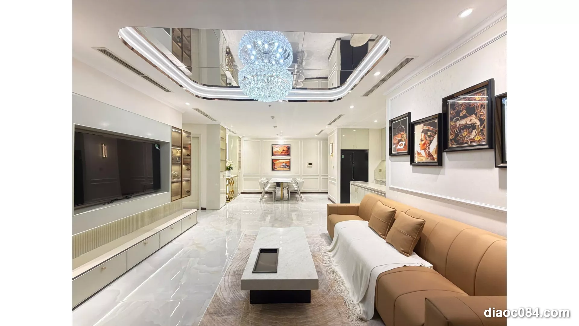 Bán Căn Hộ Góc Vinhomes Central Park 117m² 3PN View Landmark 81 Siêu Đẹp