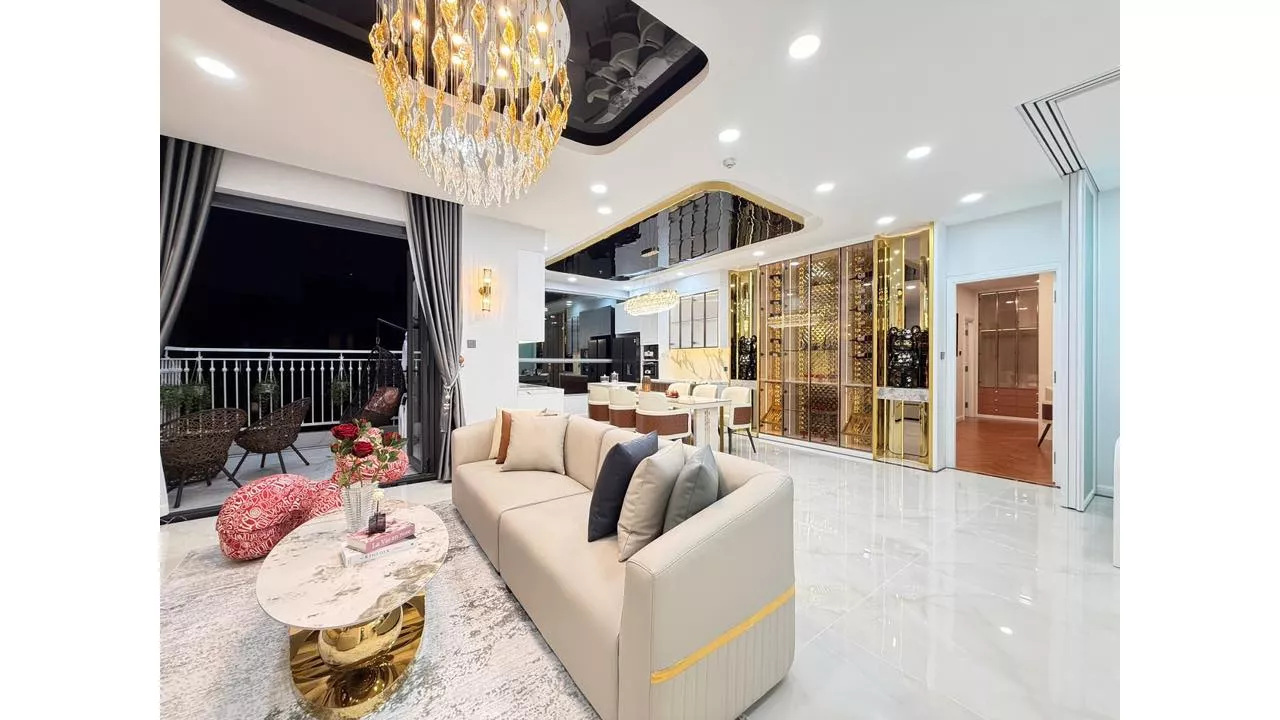 Bán Penthouse Vinhomes Central Park Quận Bình Thạnh &#8211; Sân Vườn Riêng, View Đẹp