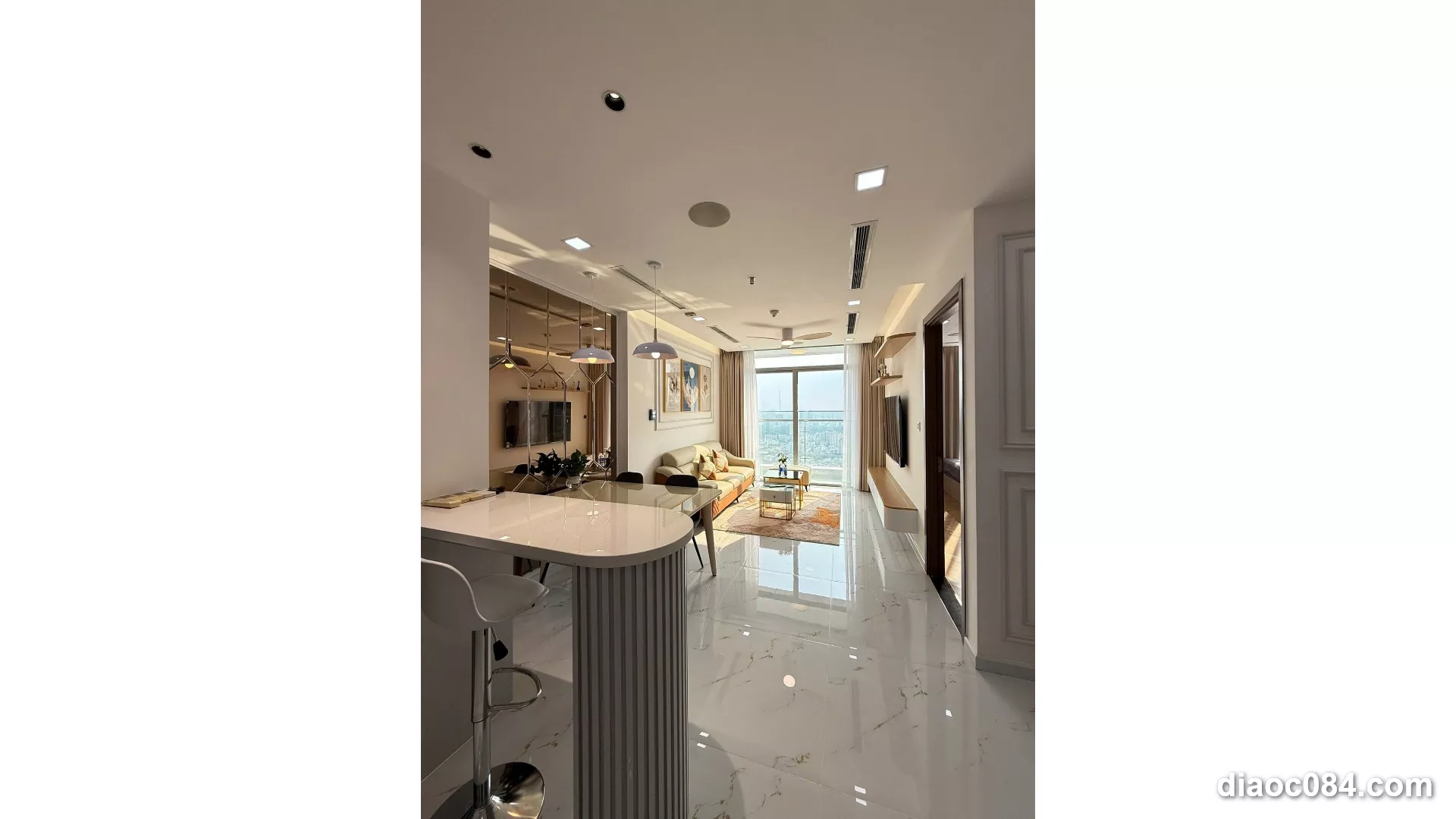 Bán Căn Hộ Vinhomes Central Park 2PN View Thành Phố Giá Tốt