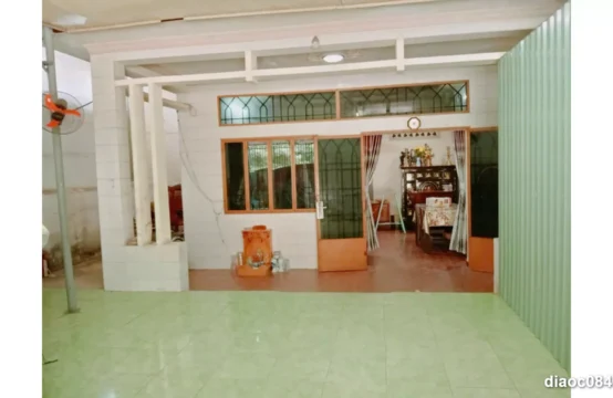 Bán Nhà Mặt Tiền Quận 2 Cũ &#8211; 256m² Full Thổ Cư Giá Tốt 19 Tỷ