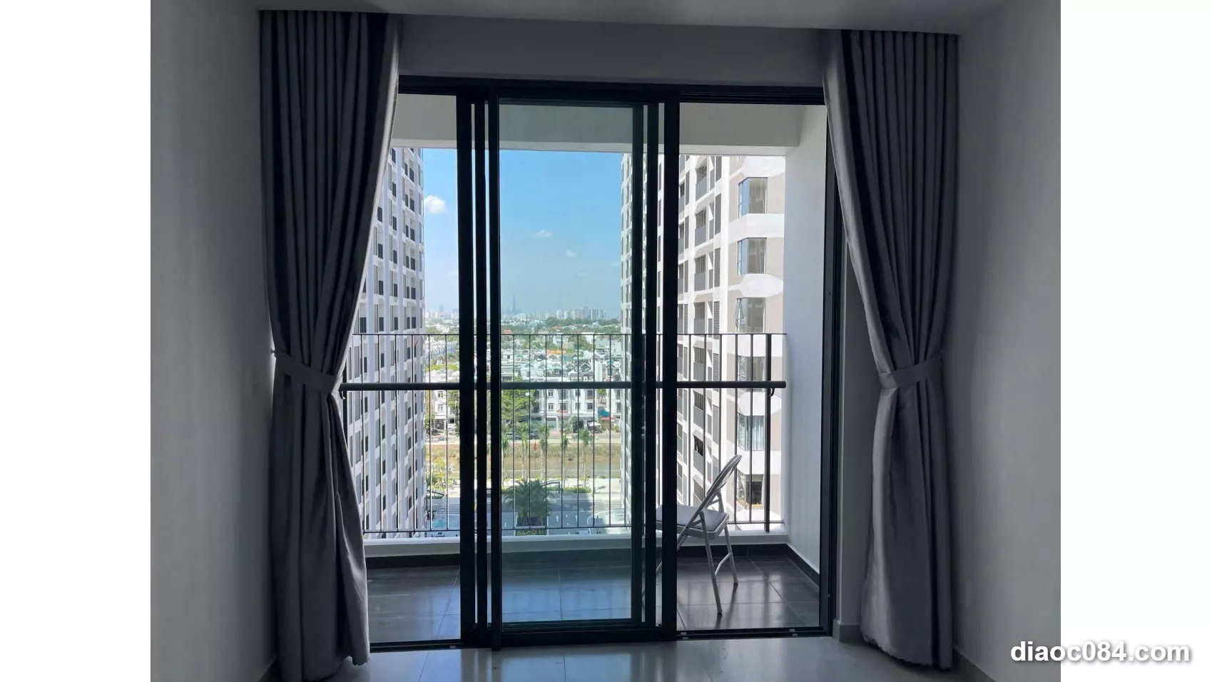 Căn hộ tầng trung MT Eastmark City Quận 9 – View hồ bơi thoáng mát, rộng 63m