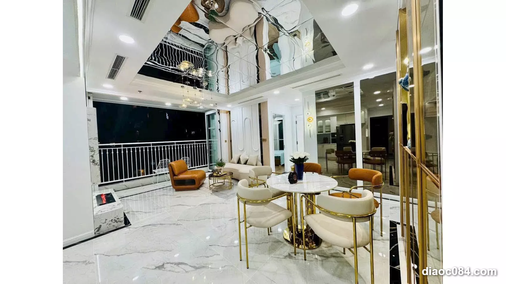 Cho Thuê Căn Hộ Vinhomes Central Park 3PN Full Nội Thất Cao Cấp, View Sông Đẹp