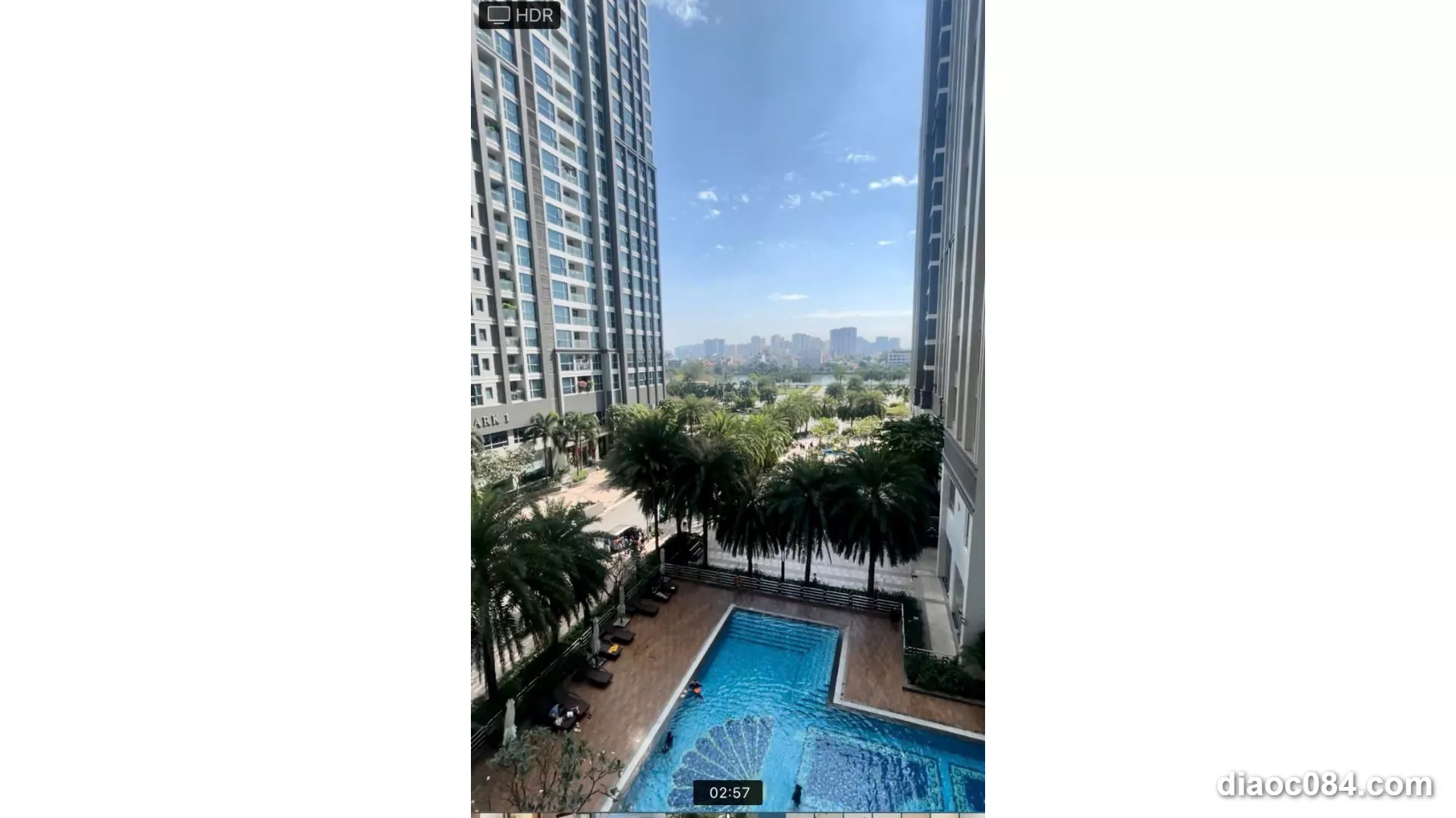Cho Thuê Căn Hộ Full Nội Thất 4PN Vinhomes Central Park View Sông – Hồ Bơi