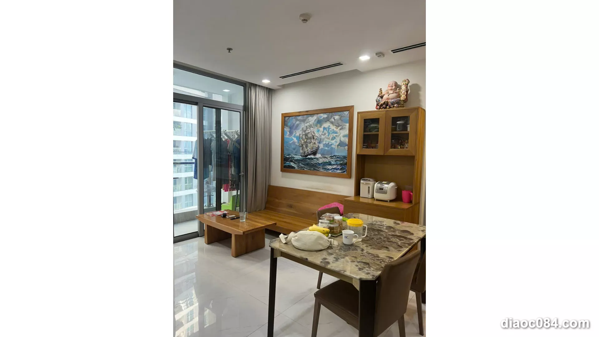 Bán căn hộ tầng cao Vinhomes Central Park 72m full nội thất, view sông siêu đẹp