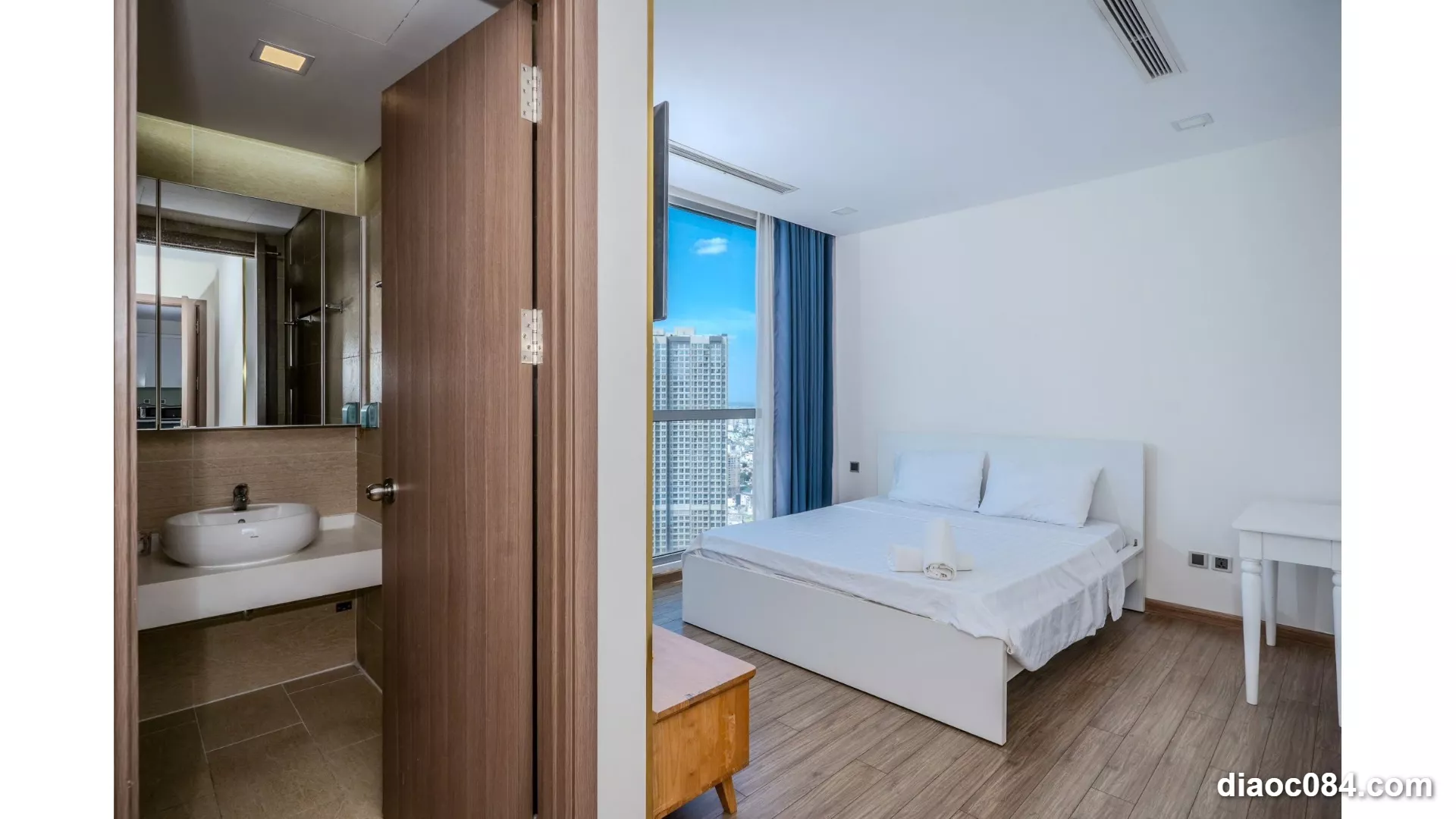 Cho Thuê Căn Hộ Full Nội Thất Tầng Cao Rộng 90m Tại Vinhomes Central Park