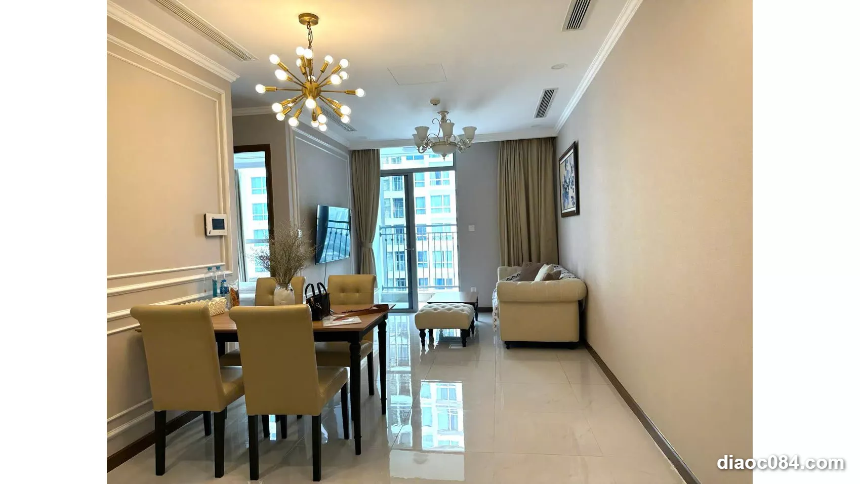 Bán Officetel Vinhomes Central Park Full Nội Thất, Tầng Cao View Thoáng